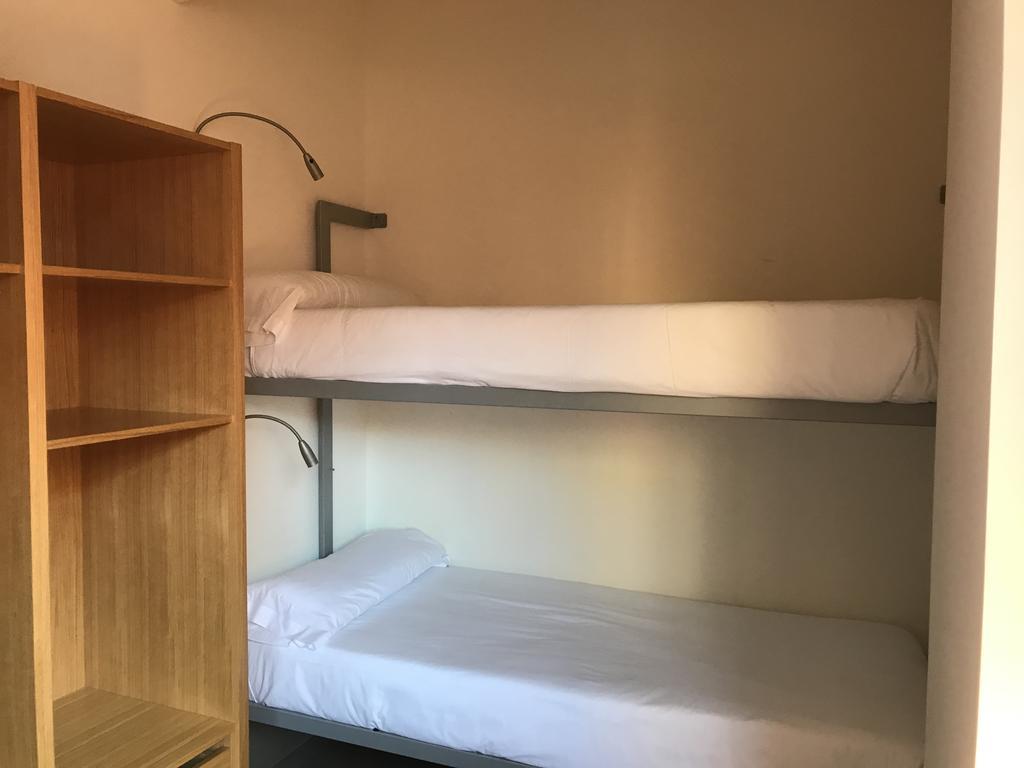 The Book Factory Hostel Valladolid Exteriör bild